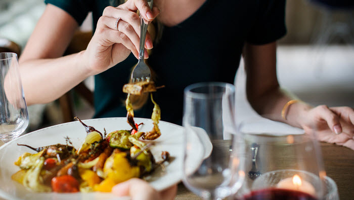 10 Powerful Ways to Promote a Food or Wine Event Online